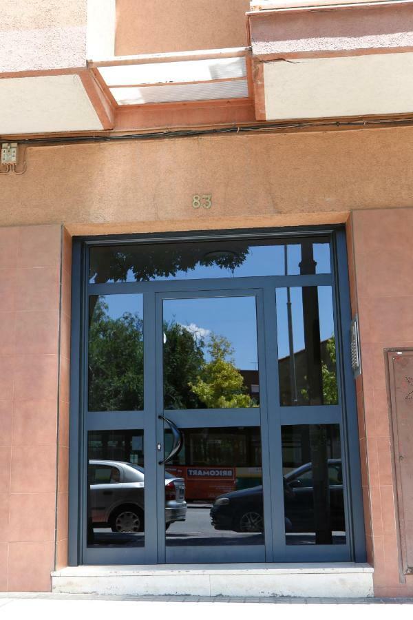 Piso Exterior Completo A 20 ' De Barcelona. * Sabadell